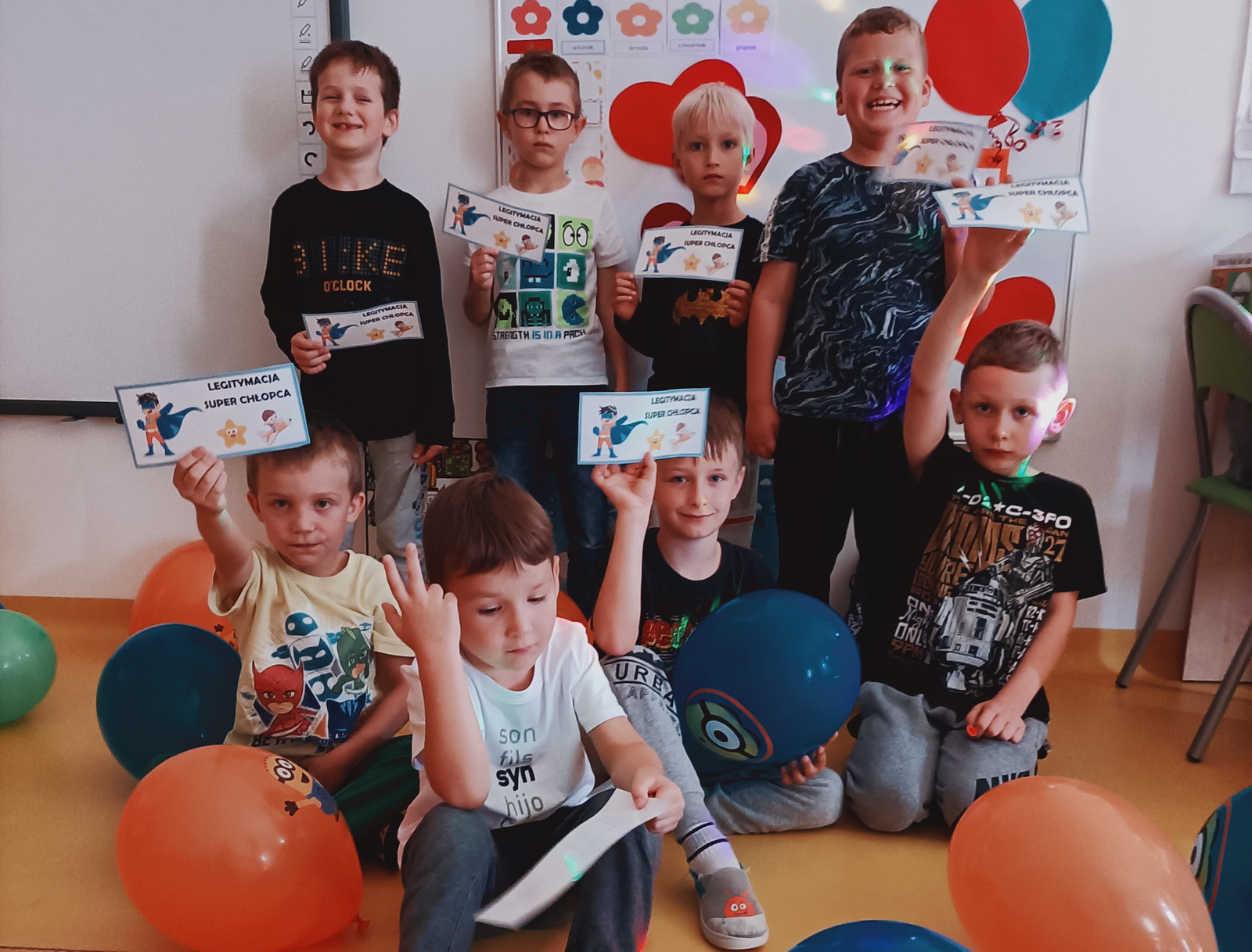 Dzień chłopca i pyszna sałatka owocowa u Neonków
