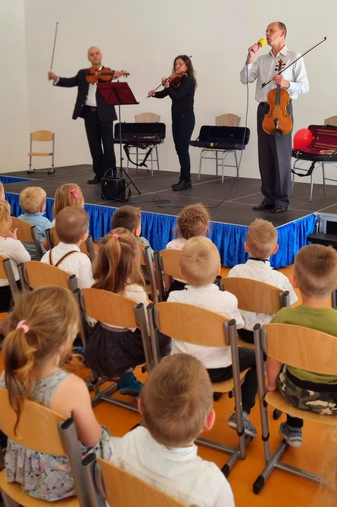 Koncert WĘDRÓWKI ARTYSTKI MRÓWKI