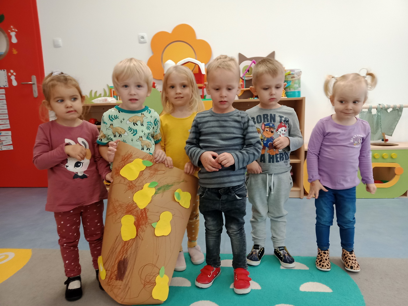Jesień w sadzie w grupie Muszelki