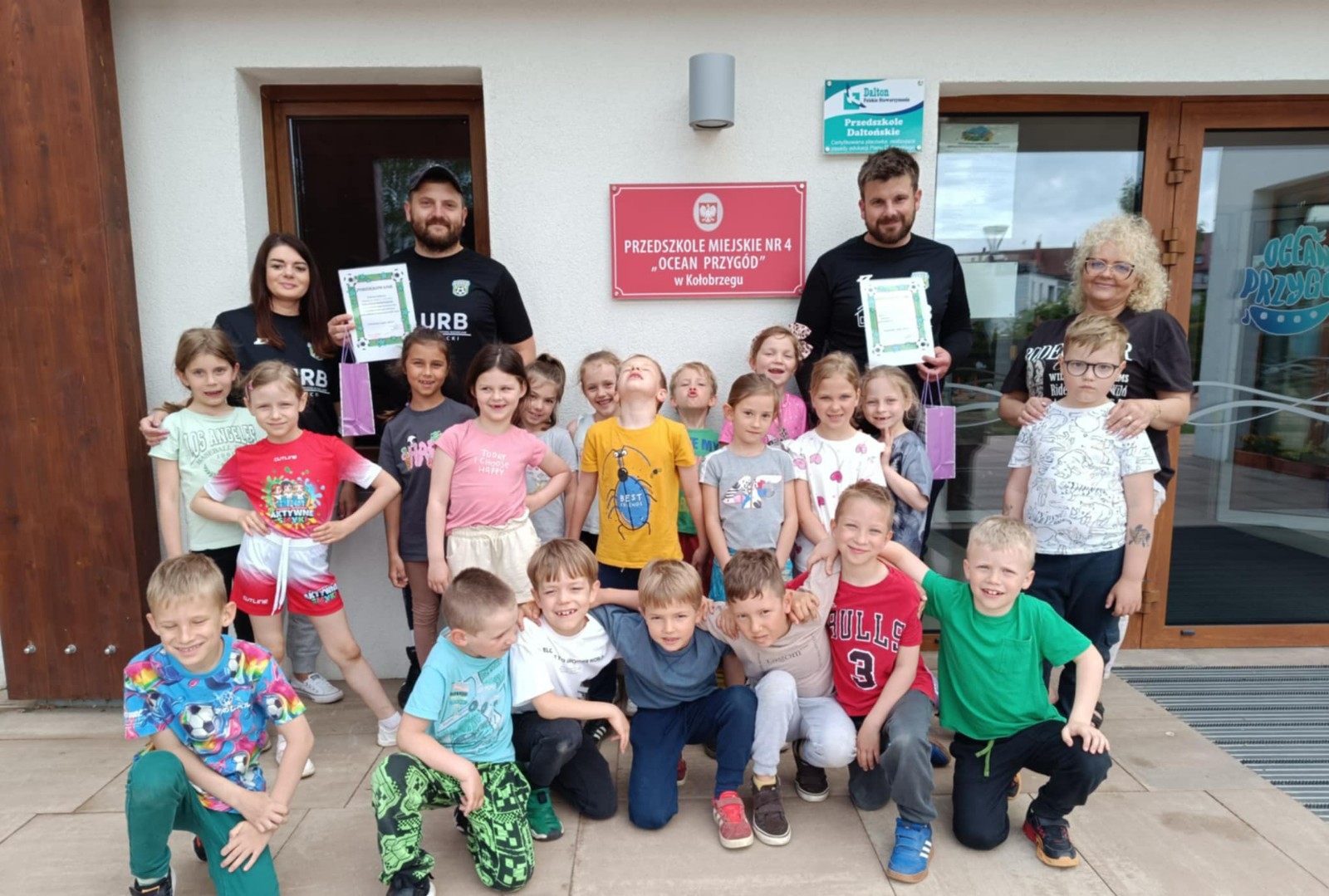 Zajęcia sportowe z trenerami piłki nożnej KS "PERŁA"- GMINA DYGOWO 